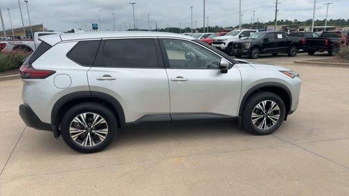 Brilliant Silver Metallic 2023 Nissan Rogue SV