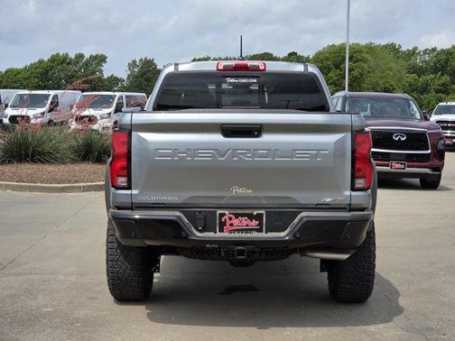 Sterling Gray Metallic 2026 Chevrolet Colorado ZR2