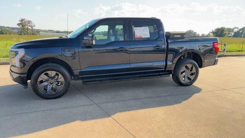 2023 Ford F-150 Lightning LARIAT