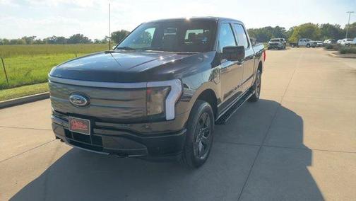 2023 Ford F-150 Lightning LARIAT