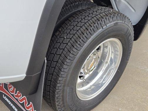 Summit White 2026 Chevrolet Silverado 3500 LTZ