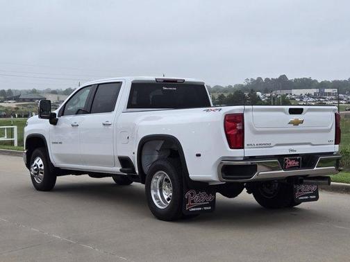 Summit White 2026 Chevrolet Silverado 3500 LTZ