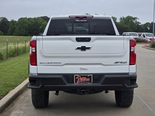 Summit White 2026 Chevrolet Silverado 1500 ZR2