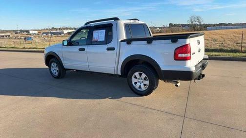 2010 Ford Explorer Sport Trac XLT