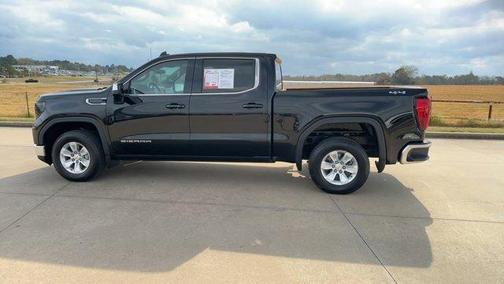 2024 GMC Sierra 1500 SLE