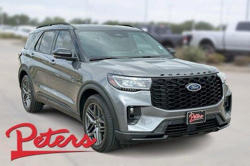 Gray Metallic 2025 Ford Explorer ST-Line