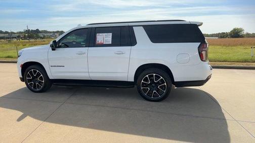 2021 Chevrolet Suburban RST
