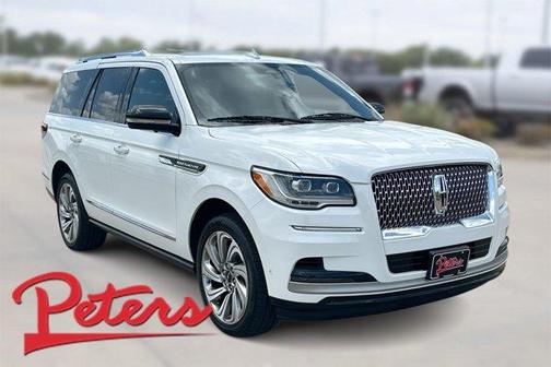 White Metallic 2023 Lincoln Navigator Reserve