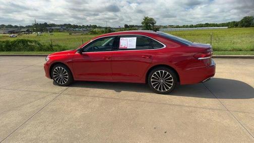 2022 Volkswagen Passat 2.0T Limited Edition