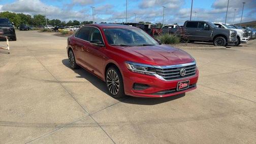 2022 Volkswagen Passat 2.0T Limited Edition