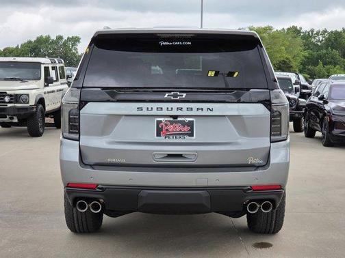 Sterling Gray Metallic 2026 Chevrolet Suburban Z71