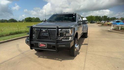 2022 Ford F-350 Lariat Super Duty