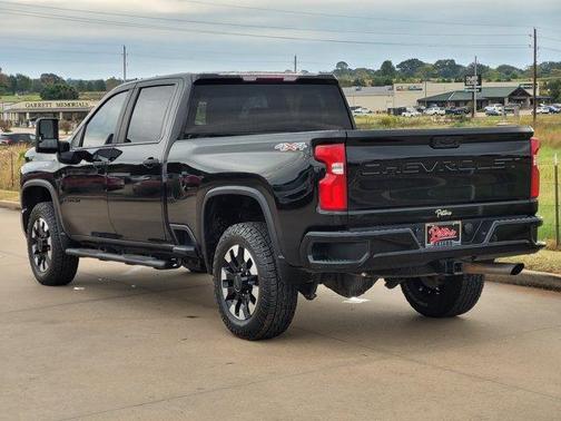 2020 Chevrolet Silverado 2500 Custom