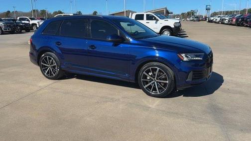 2021 Audi Q7 55 Prestige