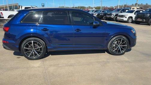 2021 Audi Q7 55 Prestige