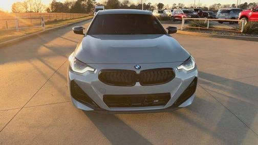 2025 BMW M240 i xDrive