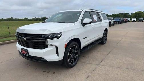 Summit White 2022 Chevrolet Suburban RST