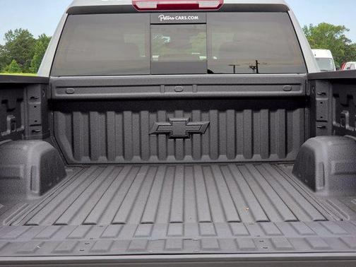 Sterling Gray Metallic 2026 Chevrolet Silverado 1500 LT