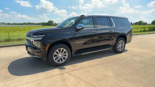 2025 Chevrolet Suburban Premier