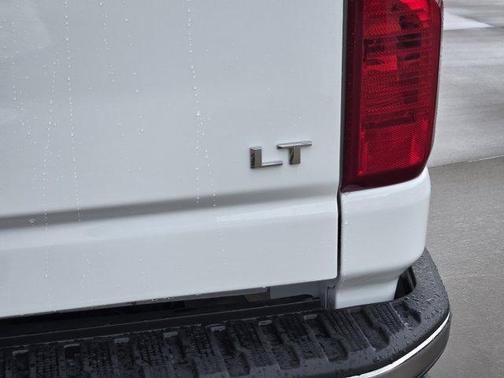 Summit White 2026 Chevrolet Silverado 2500 LT