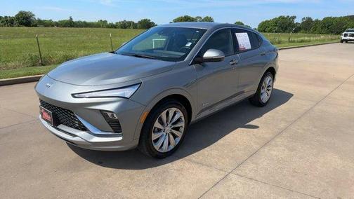 Moonstone Gray Metallic 2025 Buick Envista Avenir