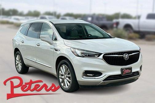 2020 Buick Enclave Essence
