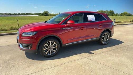 2020 Lincoln Nautilus Standard