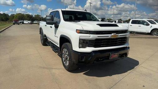2024 Chevrolet Silverado 2500 Custom
