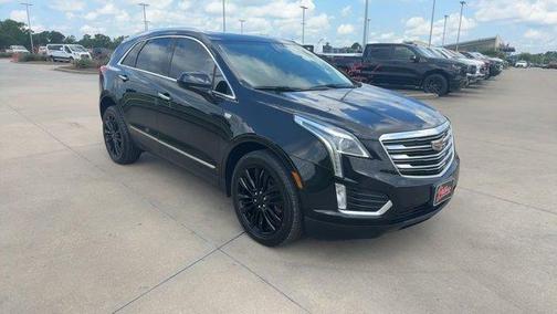 Black 2019 Cadillac XT5 Luxury