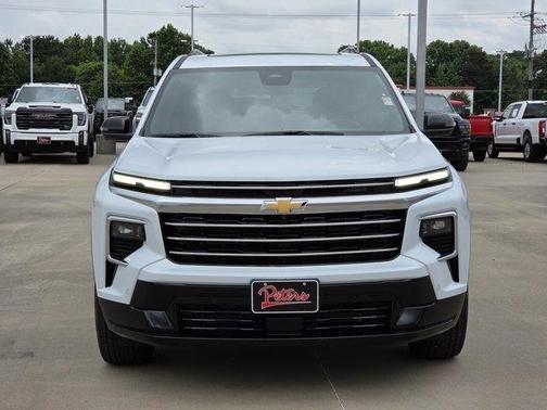 Polar White 2026 Chevrolet Traverse High Country
