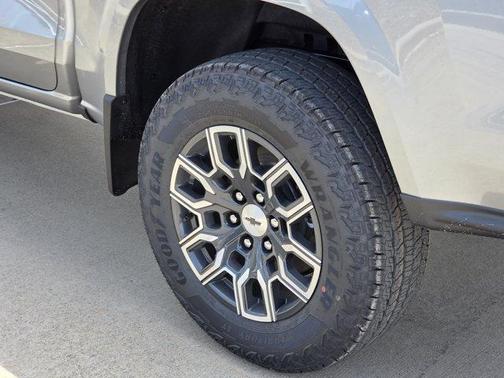 Sterling Gray Metallic 2026 Chevrolet Colorado Z71
