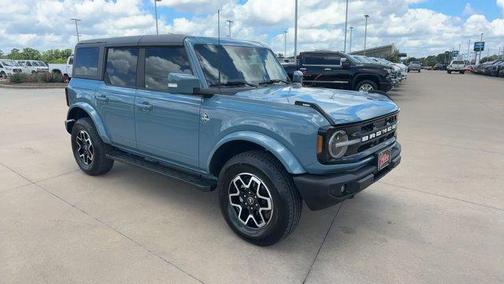 Area 51 2022 Ford Bronco Outer Banks
