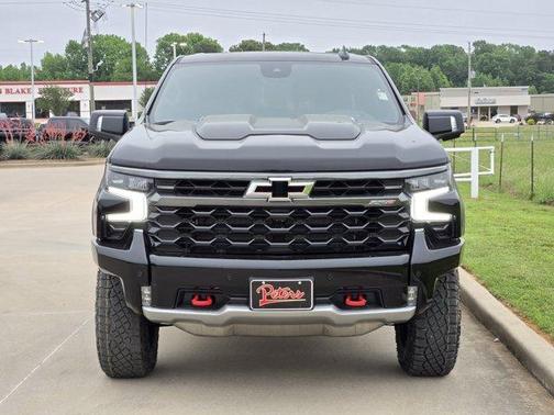 Black 2026 Chevrolet Silverado 1500 ZR2