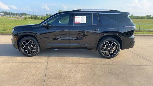 Mosaic Black Metallic 2025 Chevrolet Traverse High Country