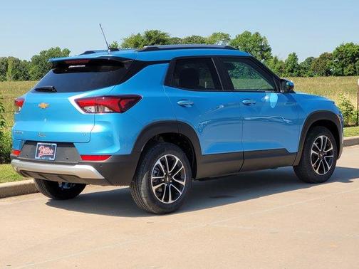Marina Blue 2026 Chevrolet Trailblazer LT