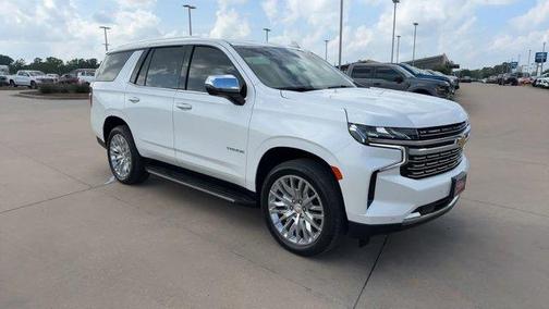 Iridescent Pearl Tricoat 2023 Chevrolet Tahoe Premier