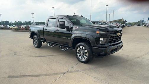 2024 Chevrolet Silverado 2500 Custom