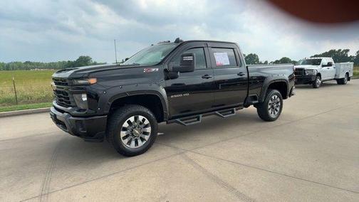2024 Chevrolet Silverado 2500 Custom