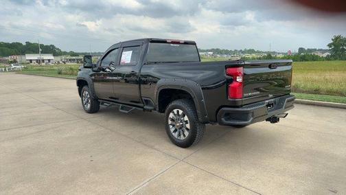 2024 Chevrolet Silverado 2500 Custom