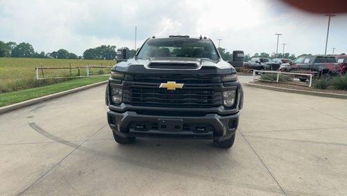 2024 Chevrolet Silverado 2500 Custom