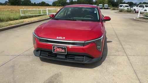 Currant Red 2025 Kia K4