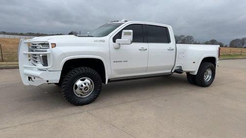 2023 Chevrolet Silverado 3500 High Country