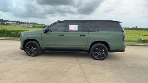 2022 Cadillac Escalade ESV Premium Luxury
