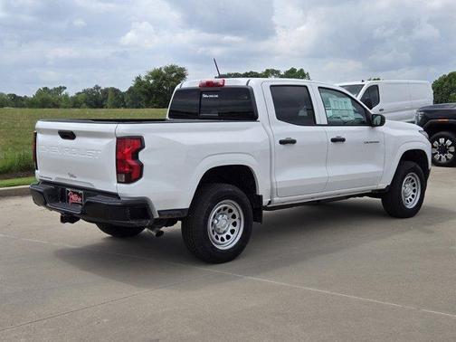 Summit White 2026 Chevrolet Colorado WT