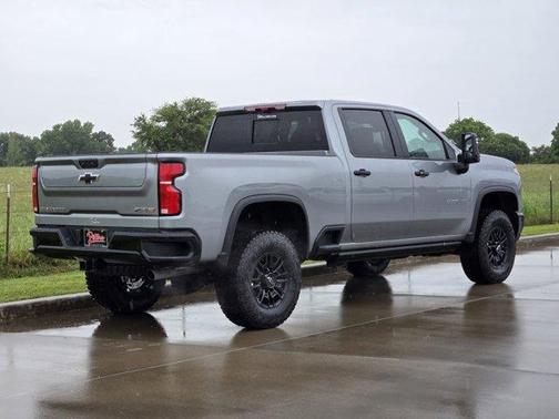 Sterling Gray Metallic 2026 Chevrolet Silverado 2500 ZR2