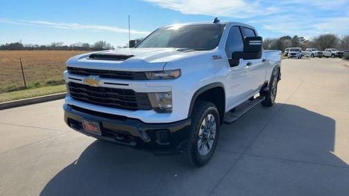 2024 Chevrolet Silverado 2500 Custom