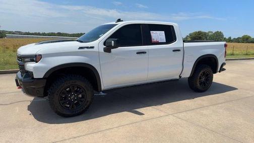 Summit White 2026 Chevrolet Silverado 1500 ZR2