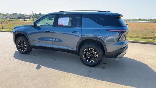 Lakeshore Blue Metallic 2025 Chevrolet Traverse Z71