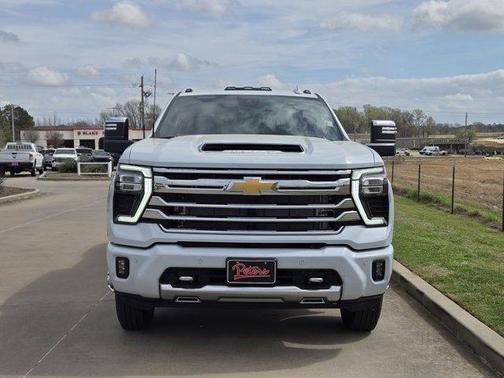 2026 Chevrolet Silverado 3500 High Country
