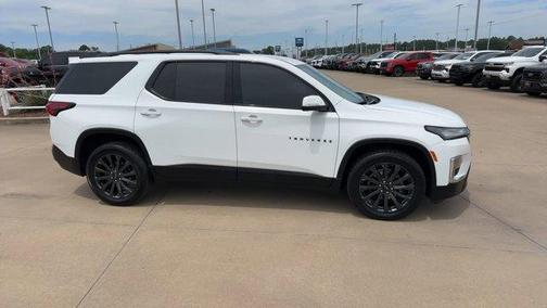 Summit White 2023 Chevrolet Traverse RS